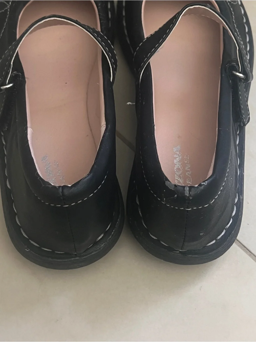 Arizona Jean Company UG Black Floral Mary Jane Flats Girls Size 3